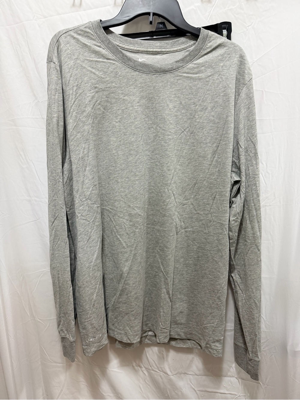 Nike Men’s Long Sleeve Crew Tee - Heather Gray